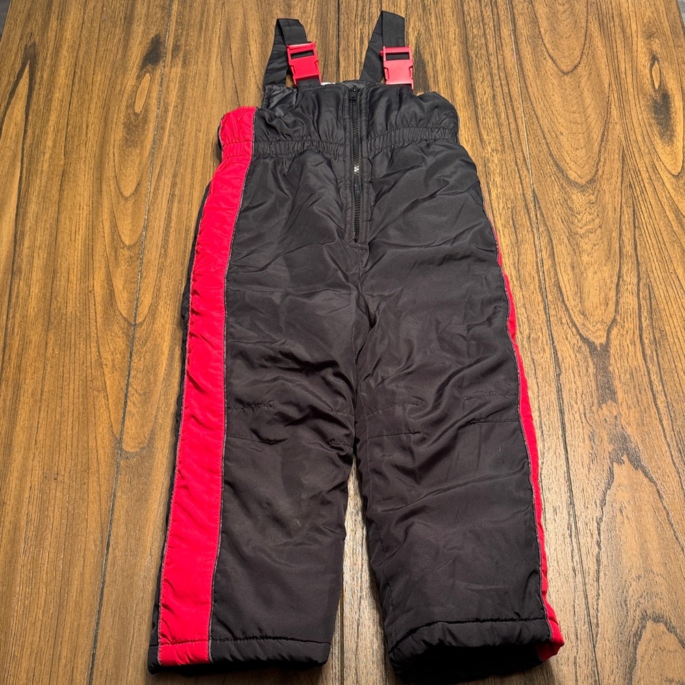 Source Unknown Black and Red Kids Overalls‎